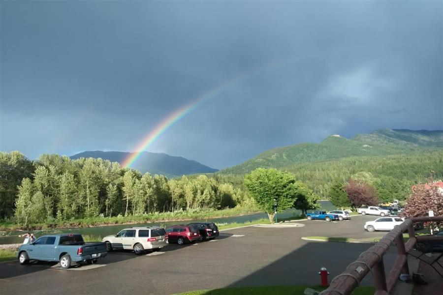 Fernie Stanford Resort ภายนอก รูปภาพ